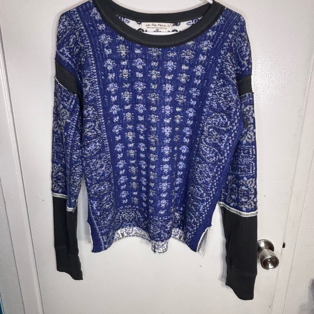 Free People We The Free Reversible Floral & Paisley Knit Sweater M - Picture 6 of 7